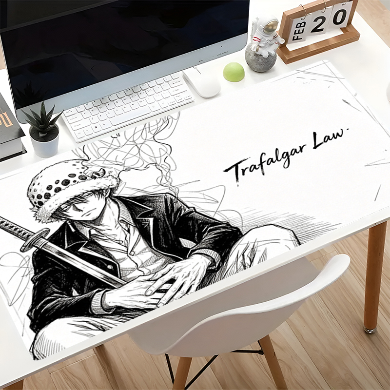 Tapis de souris anime noir et  - Pc Gaming Essentials Accessories avis et prix